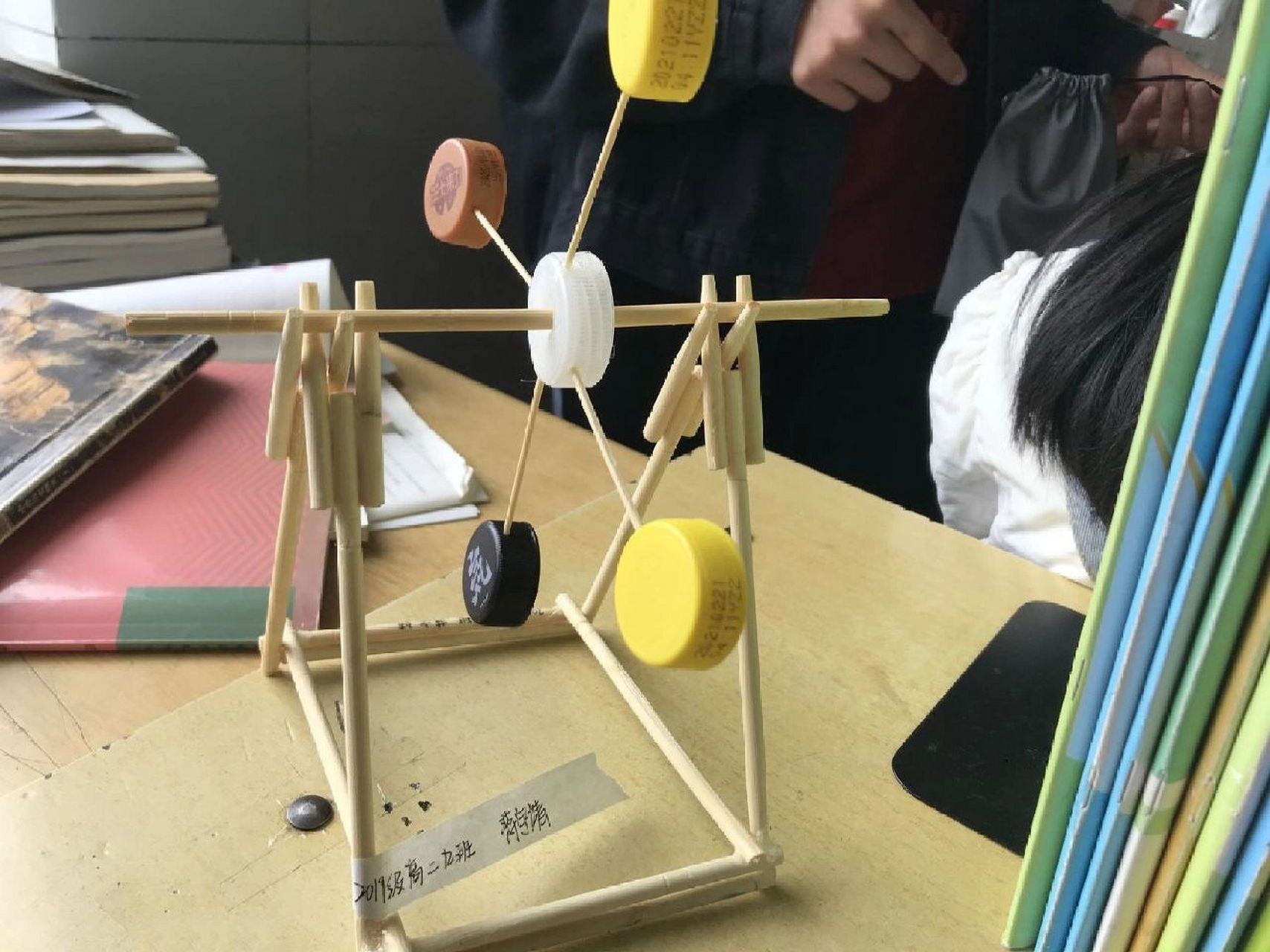 高三通用技術作品 時光里的匠心與傳承——教學模型與教具銷售紀行